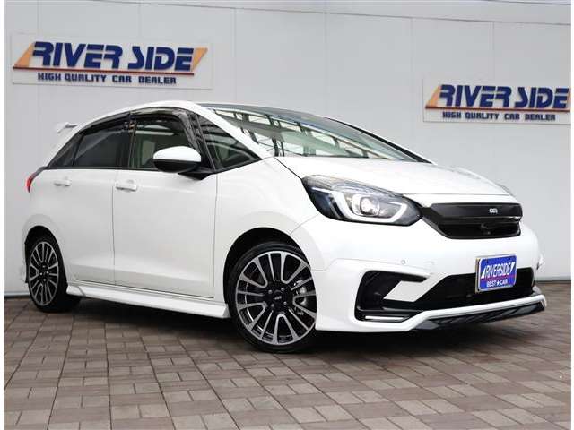 ホンダ フィット　ハイブリッド １．５ Ｅ：ＨＥＶ ホーム R3年 (関東) 99
