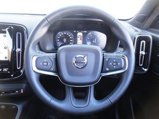 ボルボ ＸＣ４０ Ｔ４ ＡＷＤ インスクリプション ４ＷＤ H30年 (東北) 99