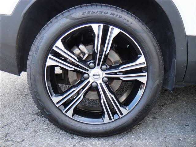 ボルボ ＸＣ４０ Ｔ４ ＡＷＤ インスクリプション ４ＷＤ H30年 (東北) 99