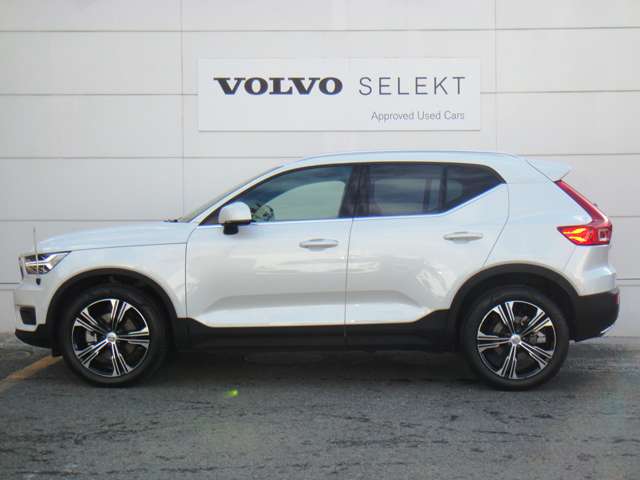 ボルボ ＸＣ４０ Ｔ４ ＡＷＤ インスクリプション ４ＷＤ H30年 (東北) 99