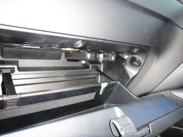 ボルボ ＸＣ４０ Ｔ４ ＡＷＤ インスクリプション ４ＷＤ H30年 (東北) 99