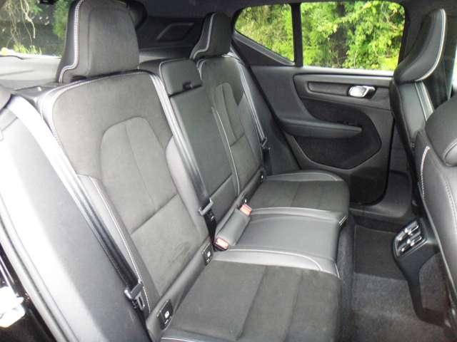 ボルボ ＸＣ４０ Ｔ５ ＡＷＤ Ｒデザイン ４ＷＤ H30年 (東北) 99