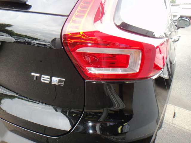 ボルボ ＸＣ４０ Ｔ５ ＡＷＤ Ｒデザイン ４ＷＤ H30年 (東北) 99