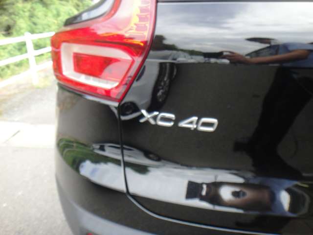 ボルボ ＸＣ４０ Ｔ５ ＡＷＤ Ｒデザイン ４ＷＤ H30年 (東北) 99