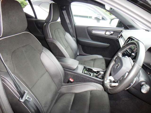 ボルボ ＸＣ４０ Ｔ５ ＡＷＤ Ｒデザイン ４ＷＤ H30年 (東北) 99