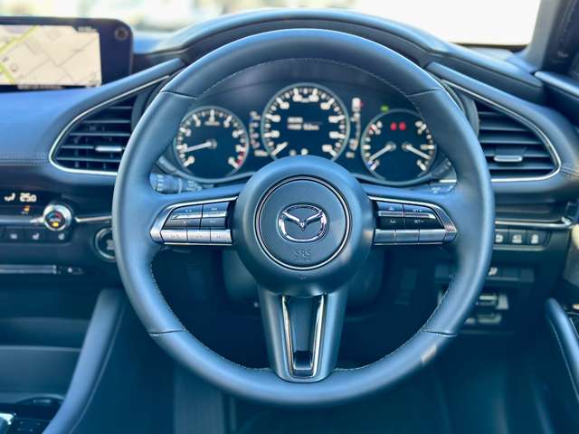 マツダ ＭＡＺＤＡ３　ファストバック ２．０ ２０Ｓ プロアクティブ ツーリング セレクション R5年 (近畿) 99