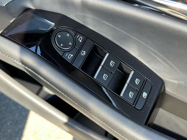 マツダ ＭＡＺＤＡ３　ファストバック ２．０ ２０Ｓ プロアクティブ ツーリング セレクション R5年 (近畿) 99