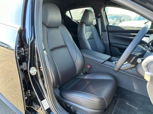 マツダ ＭＡＺＤＡ３　ファストバック ２．０ ２０Ｓ プロアクティブ ツーリング セレクション R5年 (近畿) 99