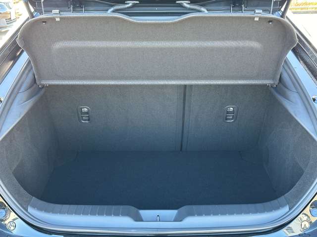 マツダ ＭＡＺＤＡ３　ファストバック ２．０ ２０Ｓ プロアクティブ ツーリング セレクション R5年 (近畿) 99