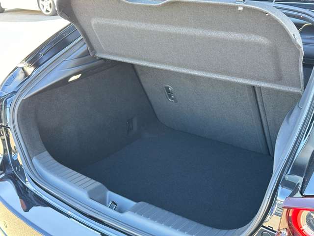 マツダ ＭＡＺＤＡ３　ファストバック ２．０ ２０Ｓ プロアクティブ ツーリング セレクション R5年 (近畿) 99