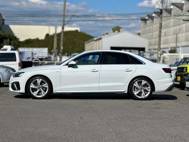 アウディ Ａ４ ３５　ＴＦＳＩ　Ｓライン R5年 (近畿) 99