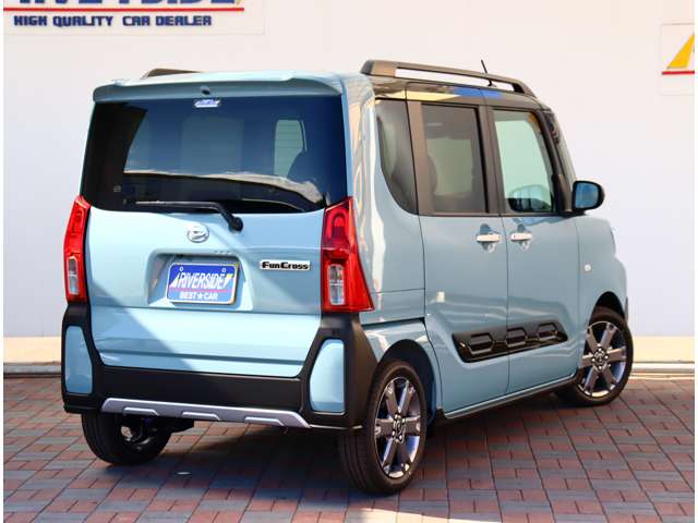 ダイハツ タント ６６０ ファンクロスターボ R5年 (関東) 99