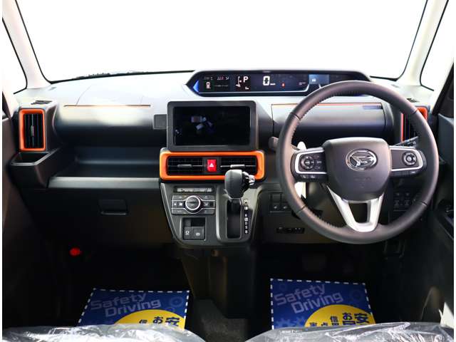 ダイハツ タント ６６０ ファンクロスターボ R5年 (関東) 99