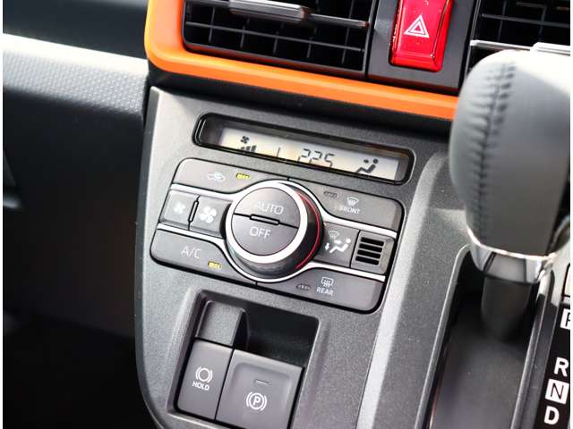 ダイハツ タント ６６０ ファンクロスターボ R5年 (関東) 99