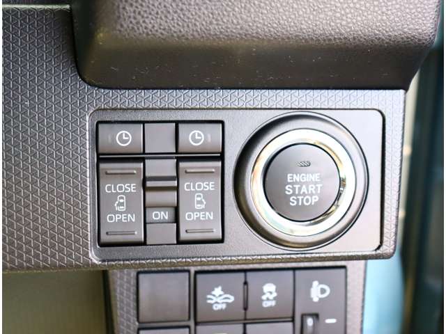 ダイハツ タント ６６０ ファンクロスターボ R5年 (関東) 99