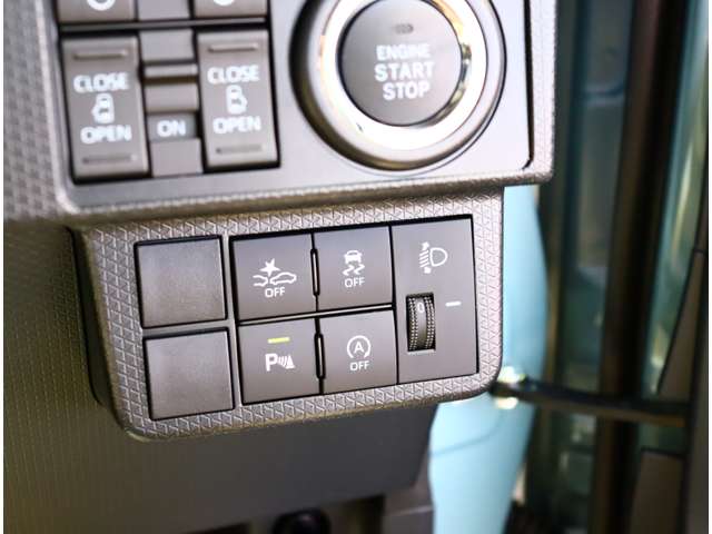 ダイハツ タント ６６０ ファンクロスターボ R5年 (関東) 99