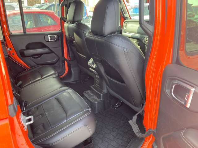 ジープ ラングラー　アンリミテッド アンリミテッド サハラ ３．６Ｌ ４ＷＤ R1年 (東北) 99