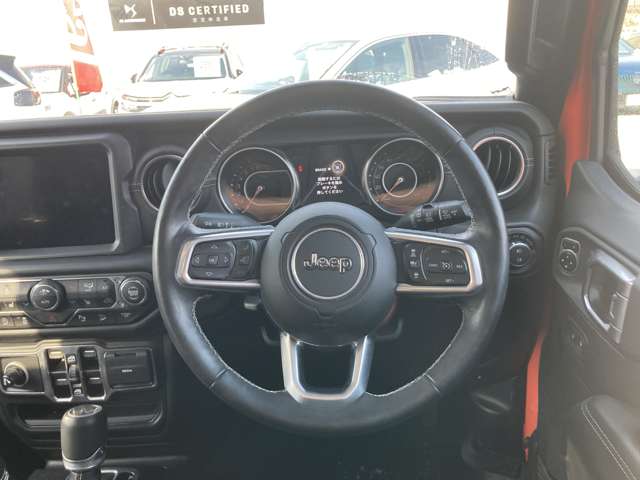 ジープ ラングラー　アンリミテッド アンリミテッド サハラ ３．６Ｌ ４ＷＤ R1年 (東北) 99