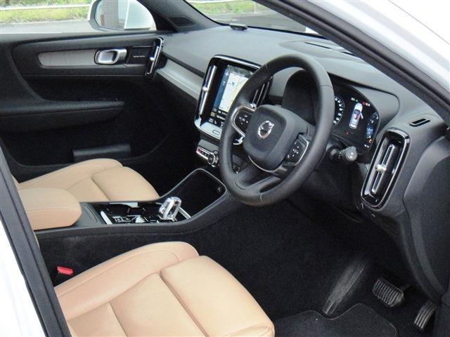 ボルボ ＸＣ４０ Ｔ４ ＡＷＤ インスクリプション ４ＷＤ R1年 (東北) 99