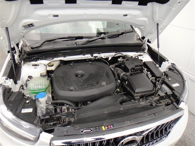 ボルボ ＸＣ４０ Ｔ４ ＡＷＤ インスクリプション ４ＷＤ R1年 (東北) 99