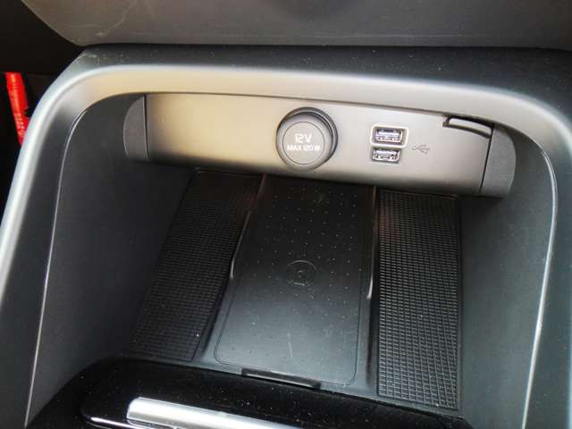 ボルボ ＸＣ４０ Ｔ４ ＡＷＤ インスクリプション ４ＷＤ R1年 (東北) 99