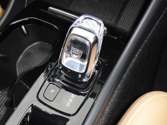 ボルボ ＸＣ４０ Ｔ４ ＡＷＤ インスクリプション ４ＷＤ R1年 (東北) 99