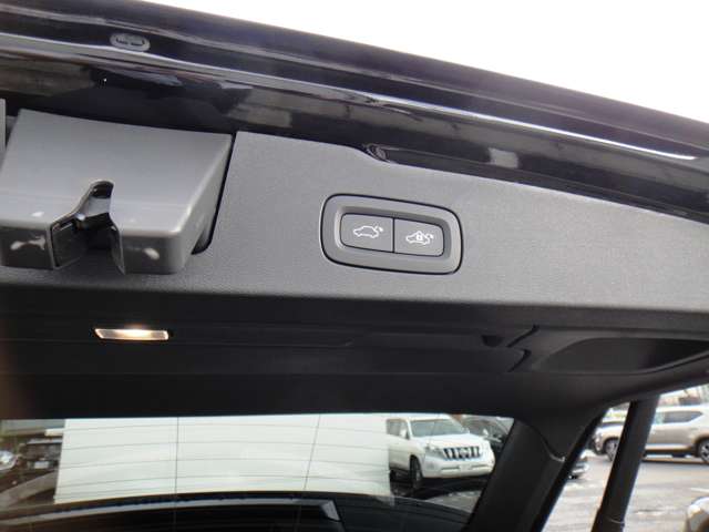 ボルボ Ｖ６０ Ｔ５　インスクリプション R1年 (東北) 99