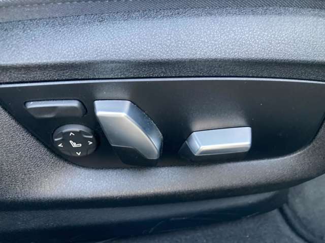 ＢＭＷ ５シリーズ ５３０Ｉ エディション ＭＩＳＳＩＯＮ ＩＭＰＯＳＳＩＢＬＥ H30年 (近畿) 99