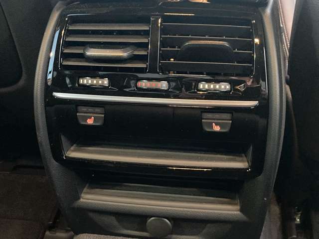 ＢＭＷ ５シリーズ ５３０Ｉ エディション ＭＩＳＳＩＯＮ ＩＭＰＯＳＳＩＢＬＥ H30年 (近畿) 99