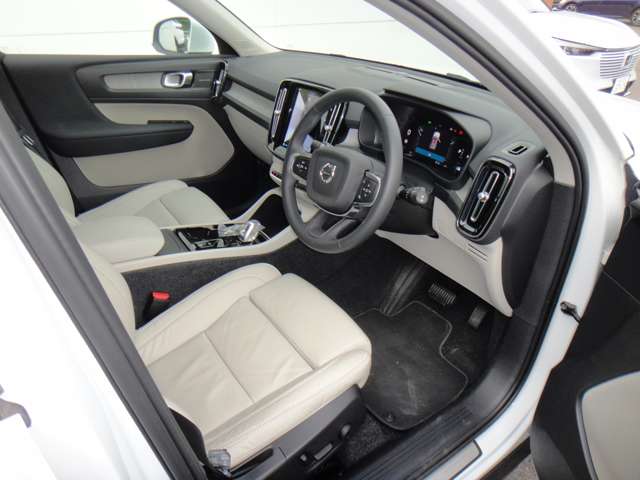 ボルボ ＸＣ４０ アルティメット Ｂ４ ＡＷＤ ４ＷＤ R5年 (東北) 99