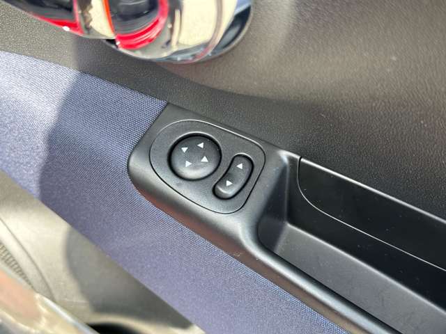 フィアット ５００（チンクエチェント） ツインエア カルト R4年 (近畿) 99