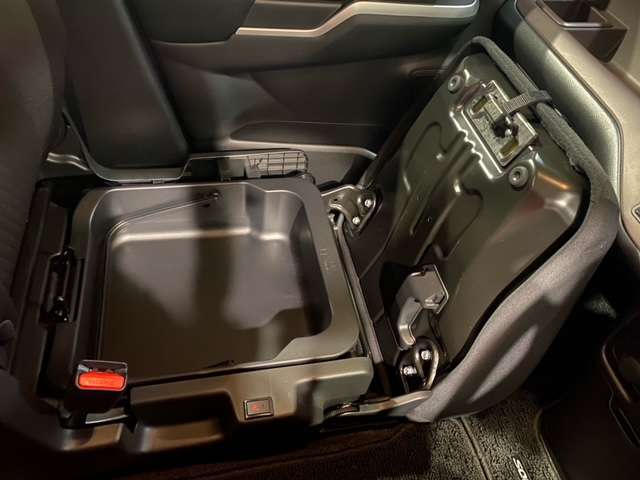 スズキ ソリオ １．２ バンディット ハイブリッド ＭＶ ４ＷＤ R4年 (北海道) 99