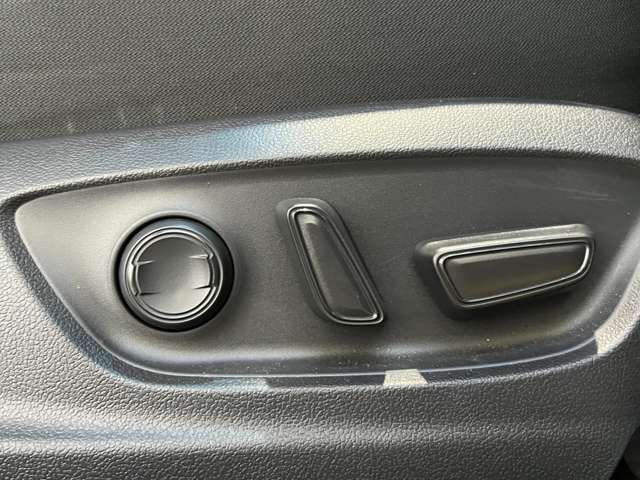 トヨタ カムリ ２．５ Ｇ Ｅ－ＦＯＵＲ ４ＷＤ R3年 (北海道) 99