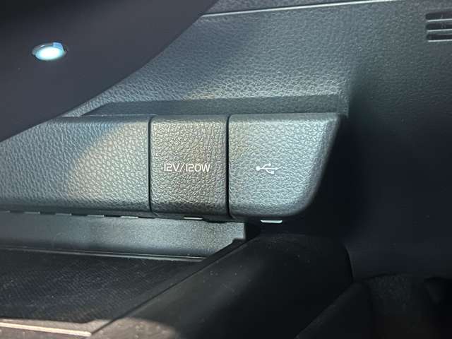 トヨタ カムリ ２．５ Ｇ Ｅ－ＦＯＵＲ ４ＷＤ R3年 (北海道) 99