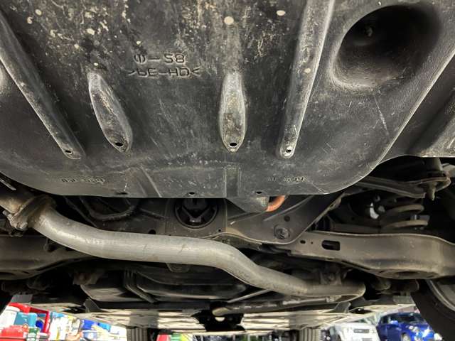 トヨタ カムリ ２．５ Ｇ Ｅ－ＦＯＵＲ ４ＷＤ R3年 (北海道) 99