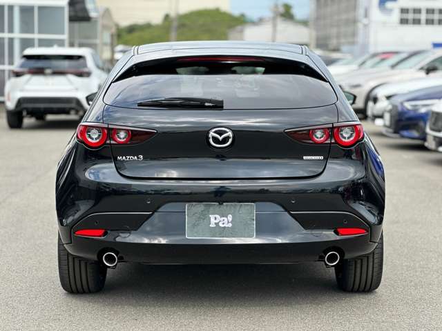 マツダ ＭＡＺＤＡ３　ファストバック １．８ ＸＤ ブラックトーンエディション ディーゼルターボ R5年 (近畿) 99