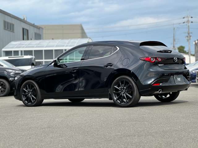 マツダ ＭＡＺＤＡ３　ファストバック １．８ ＸＤ ブラックトーンエディション ディーゼルターボ R5年 (近畿) 99