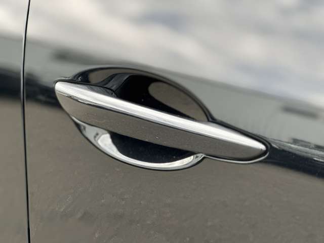 マツダ ＭＡＺＤＡ３　ファストバック １．８ ＸＤ ブラックトーンエディション ディーゼルターボ R5年 (近畿) 99