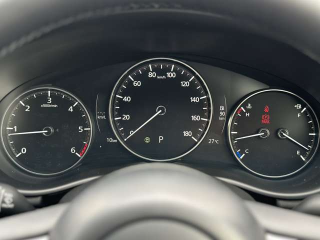 マツダ ＭＡＺＤＡ３　ファストバック １．８ ＸＤ ブラックトーンエディション ディーゼルターボ R5年 (近畿) 99