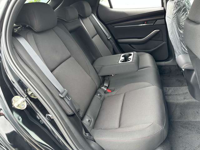 マツダ ＭＡＺＤＡ３　ファストバック １．８ ＸＤ ブラックトーンエディション ディーゼルターボ R5年 (近畿) 99