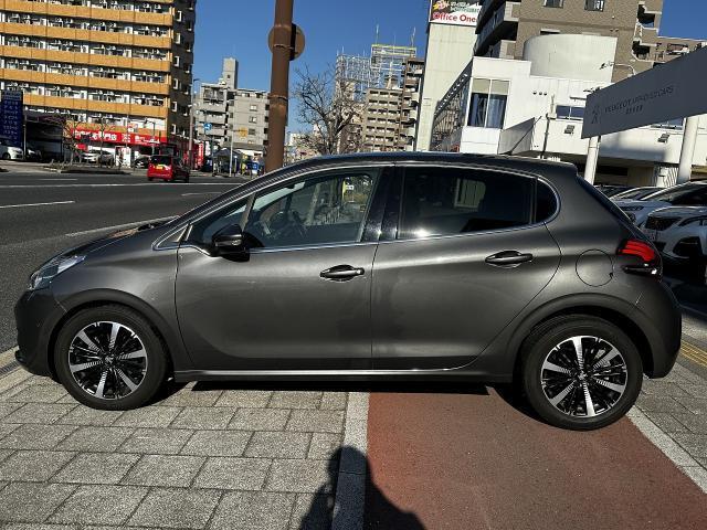 プジョー ２０８ アリュール　ファンエディション R2年 (中国) 99