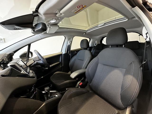 プジョー ２０８ アリュール　ファンエディション R2年 (中国) 99