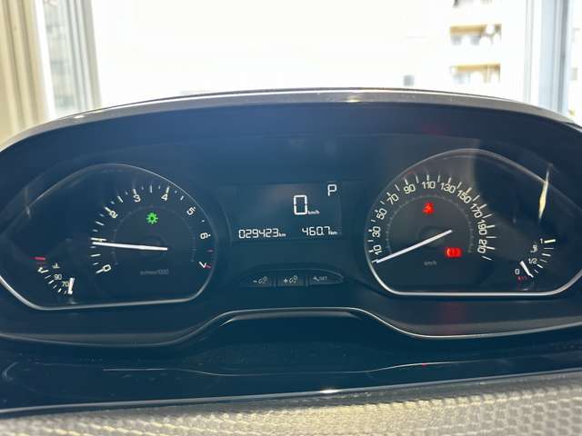 プジョー ２０８ アリュール　ファンエディション R2年 (中国) 99