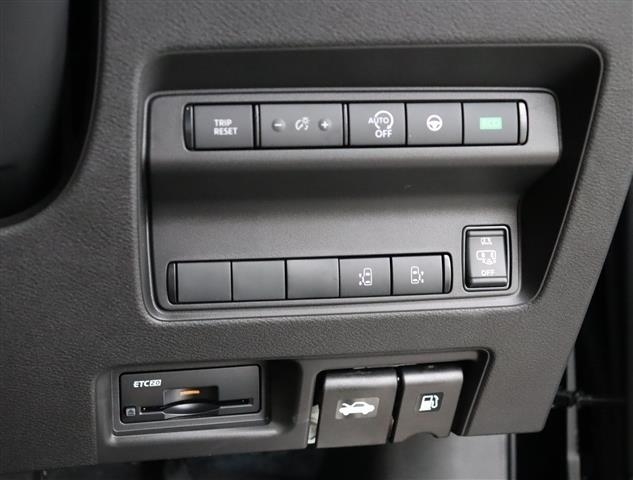 日産 セレナ ２．０ ハイウェイスターＶ R5年 (関東) 99