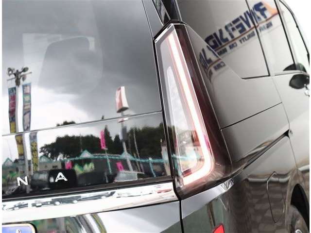 日産 セレナ ２．０ ハイウェイスターＶ R5年 (関東) 99