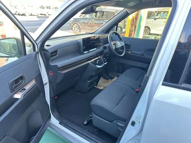 日産 サクラ Ｇ R4年 (東海) 99