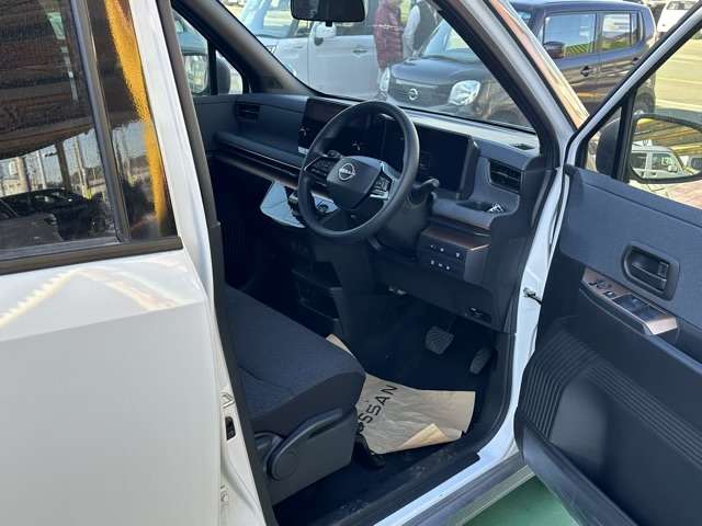 日産 サクラ Ｇ R4年 (東海) 99