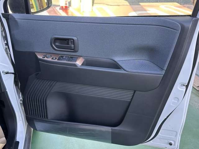 日産 サクラ Ｇ R4年 (東海) 99