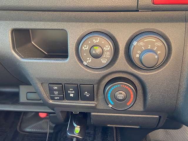 トヨタ ハイエースコミューター ２．７ ＤＸ R3年 (九州・沖縄) 99