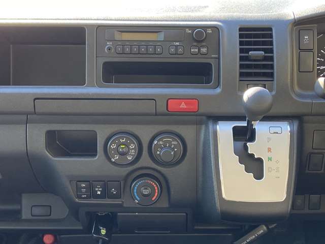 トヨタ ハイエースコミューター ２．７ ＤＸ R3年 (九州・沖縄) 99